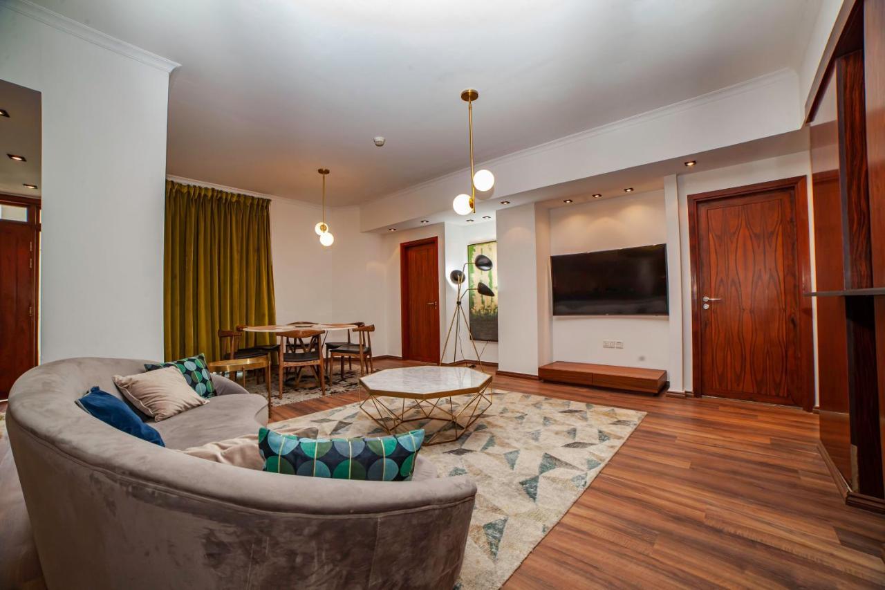 Fantastay Glamorous 3 Bdr Duplex Villa With Fountain Views In Downtown Dubai Villa *