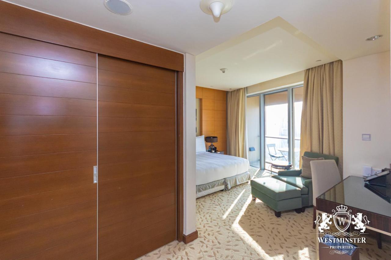 Westminster Mall Apartahotel Dubái