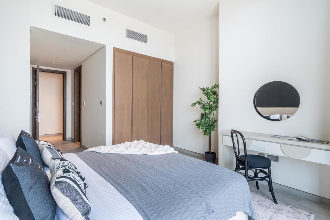 Eden's Homes & - Millennium Atria Residences Appartement *