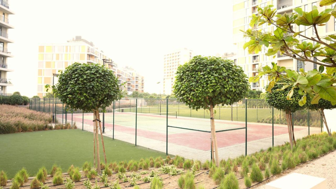 Lägenhet Misty Rosa Homes - Near Expo 2020 - 9 Min
