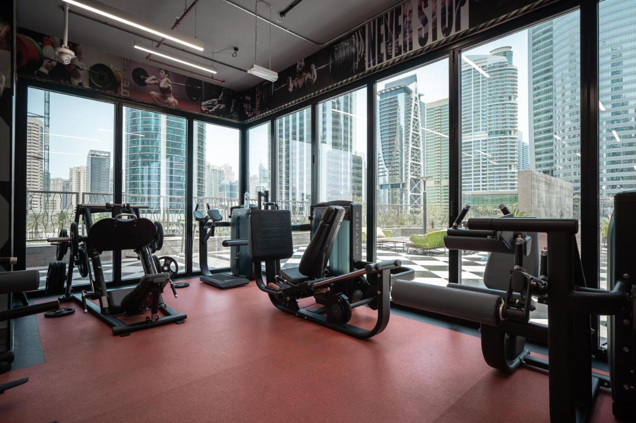 Luton - Modern & View 1br , Mbl Residence, Jumeirah Towers Apartamento