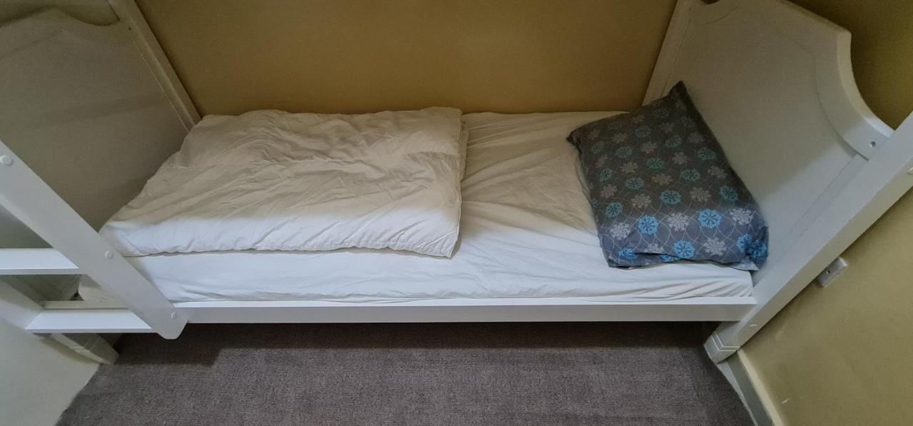 Hostel, Bedspace And Backpackers * Dubai