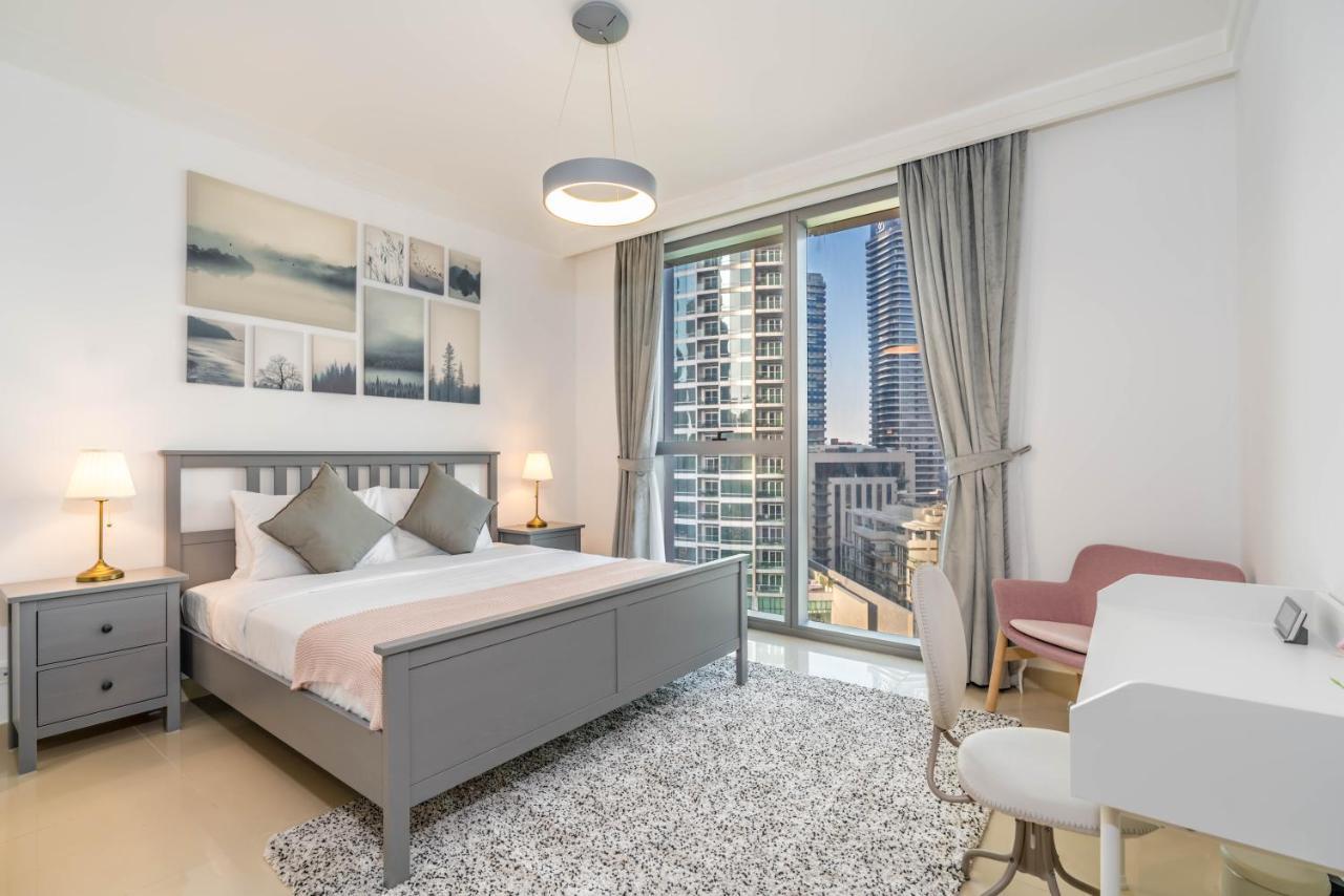 Lux Boulevard Point Sky Line Views Apartment *