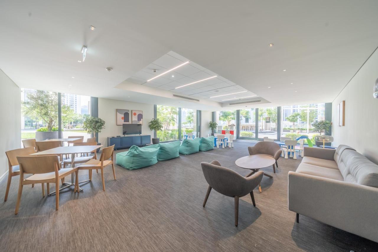 High-end Chic Apartment, Close To Burj Khalifa Lejlighed Dubai
