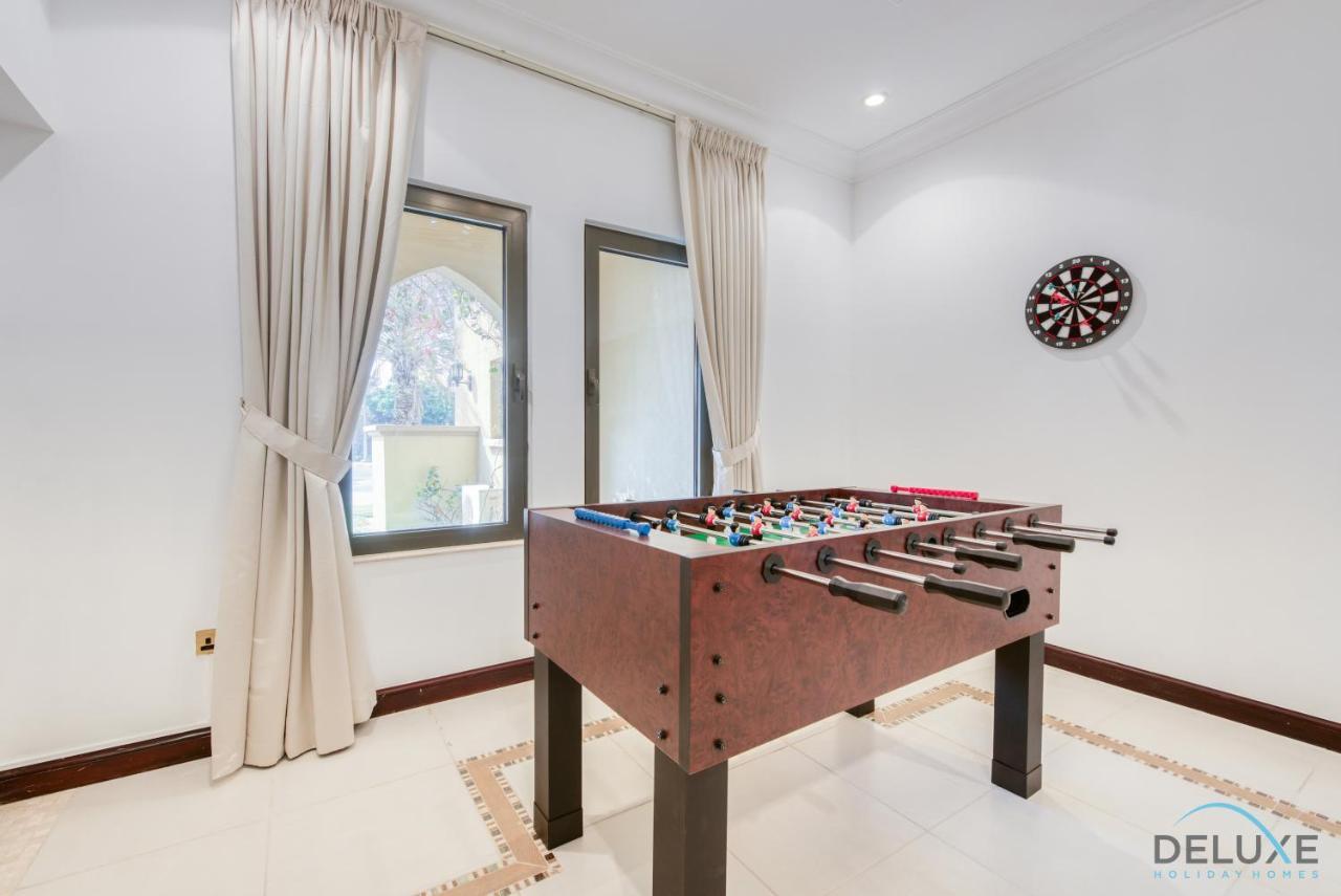 Villa Splendid 5br At Canal Cove Palm Jumeirah By Deluxe Homes Dubai