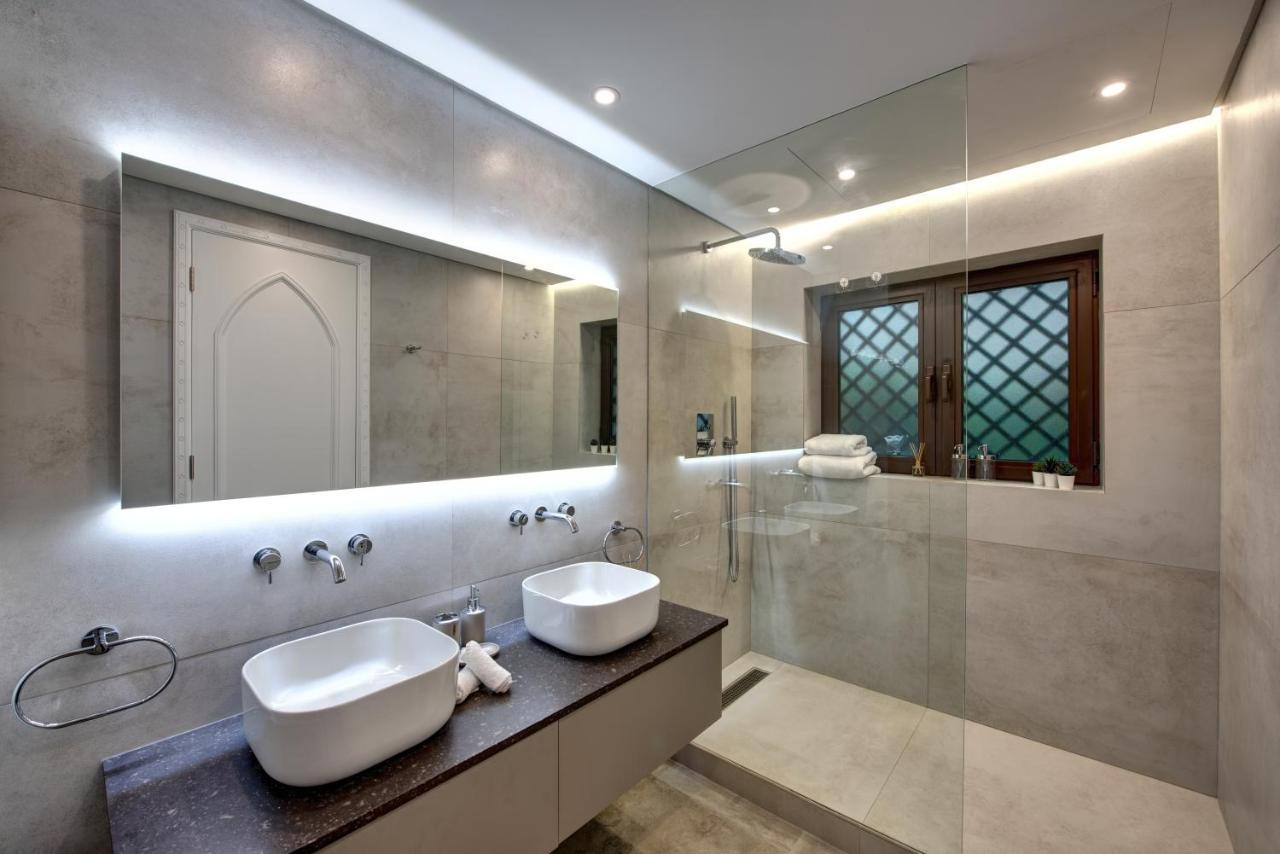 Durrani Homes - Arabian Luxury At Souk Al Bahar Besides Burj Khalifa & Mall *