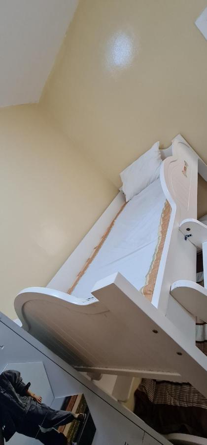 Hostel, Bedspace And Backpackers Dubai