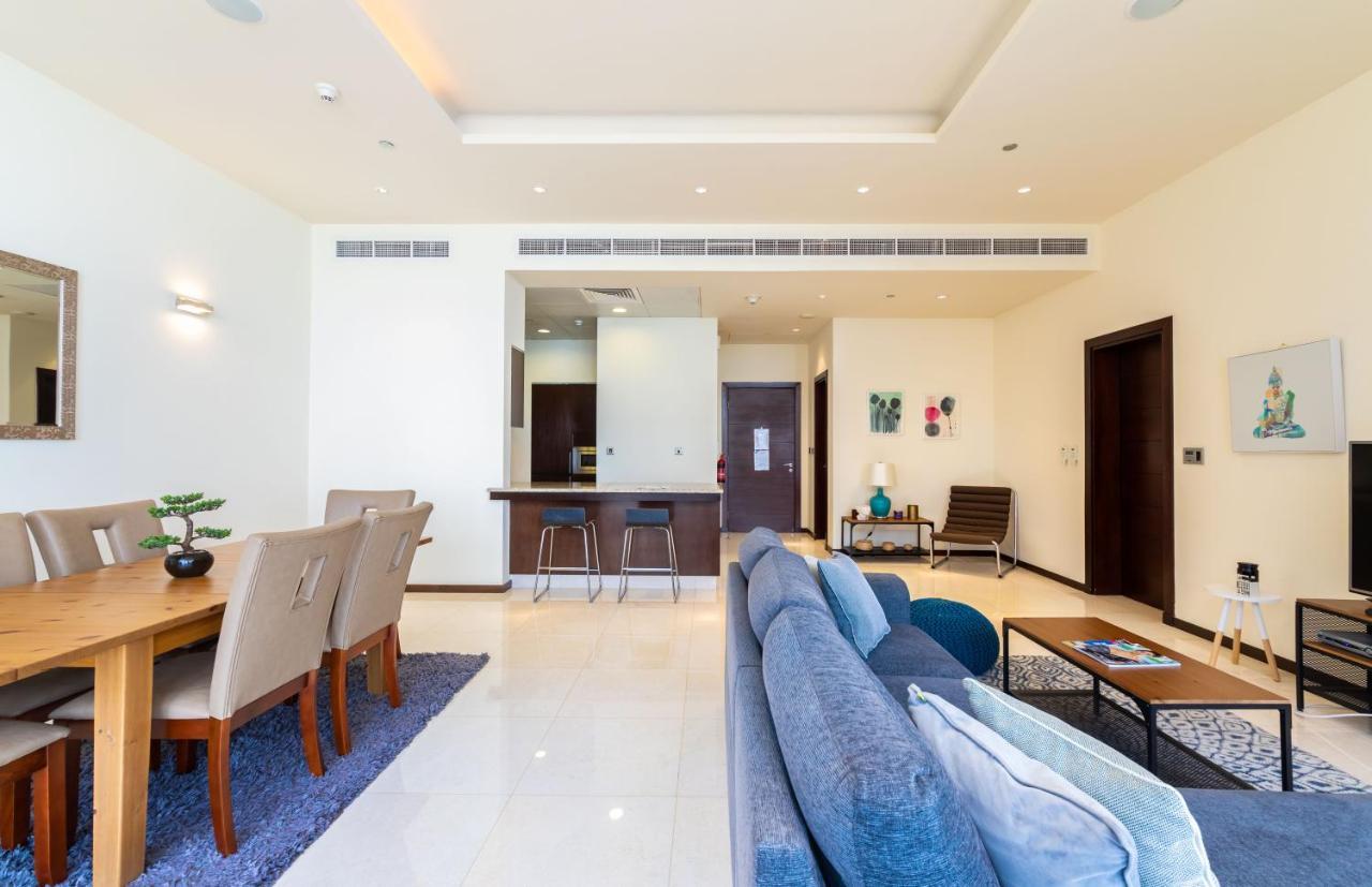 Maison Privee - Spacious Apt On Palm Jumeirah W Sea Views And Premium Facilities Access Apartment