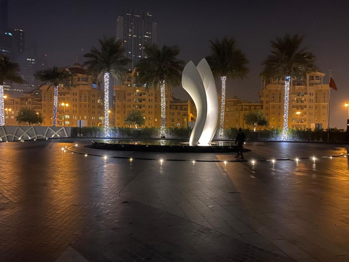 Amazing 2 Bedroom With Full Burj View Apartment Dubai