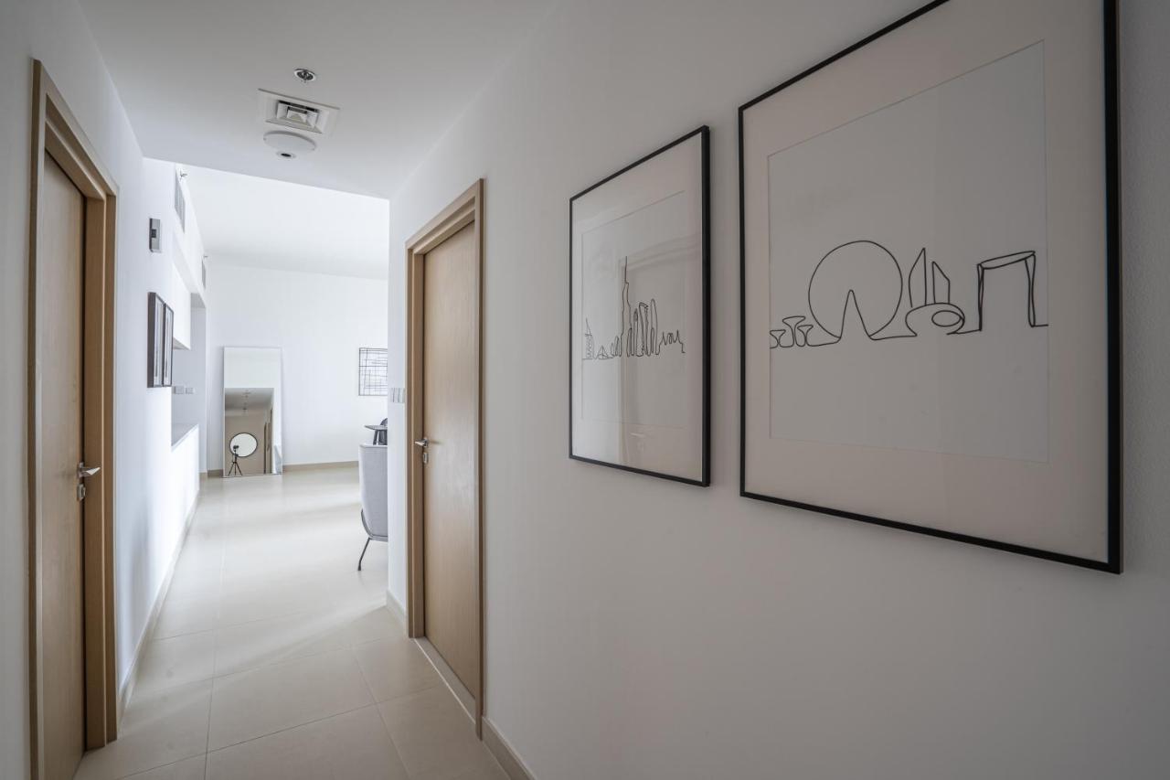 Higuests - Artistic Apt With Balcony Overlooking Canal * Dubai
