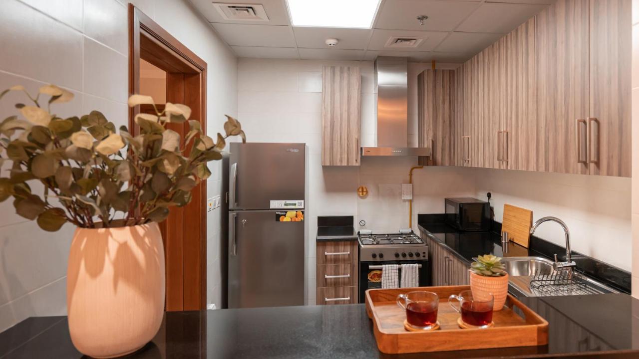Lägenhet Superb Furnished 1Br Apt Near Dubai Mall Burj Khalifa