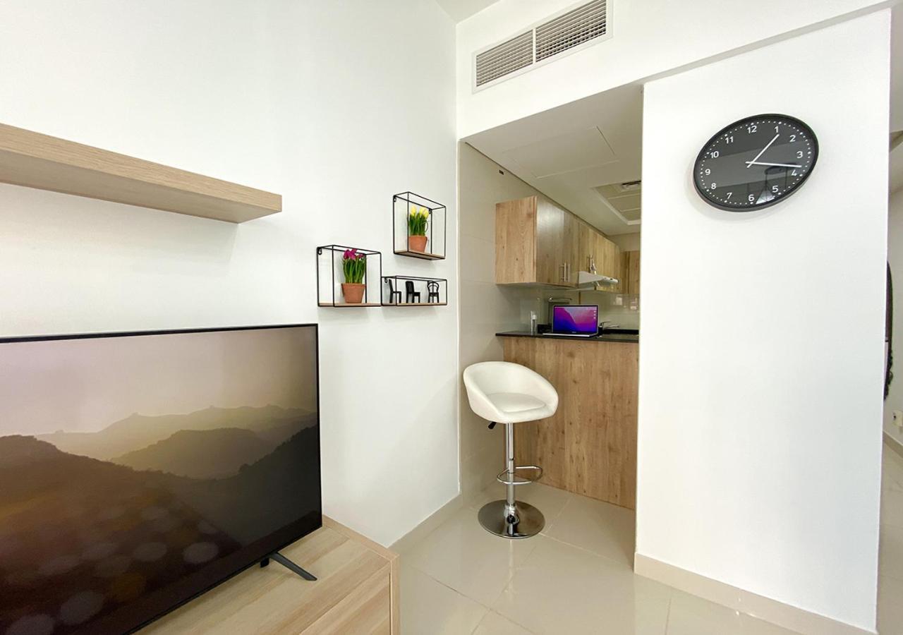 Appartement Walk To The Beach Or Enjoy The Amazing View From The Balcony