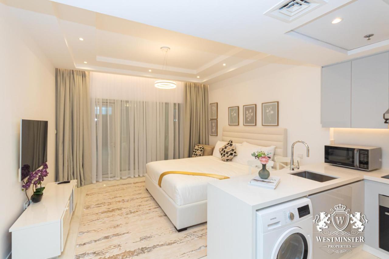 Apartemen Westminster Burj Al Nujoom Dubai