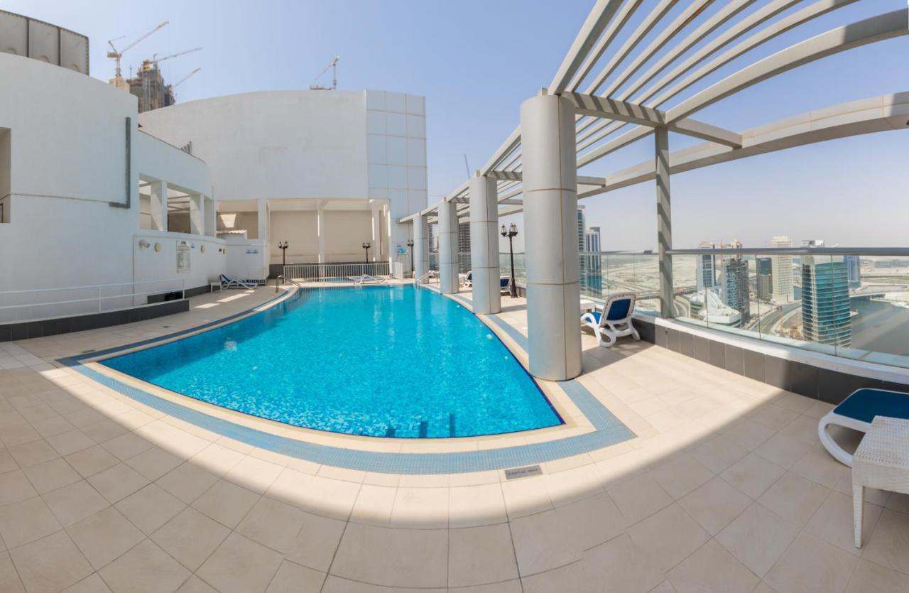 Westminster Burj Al Nujoom Apartemen Dubai