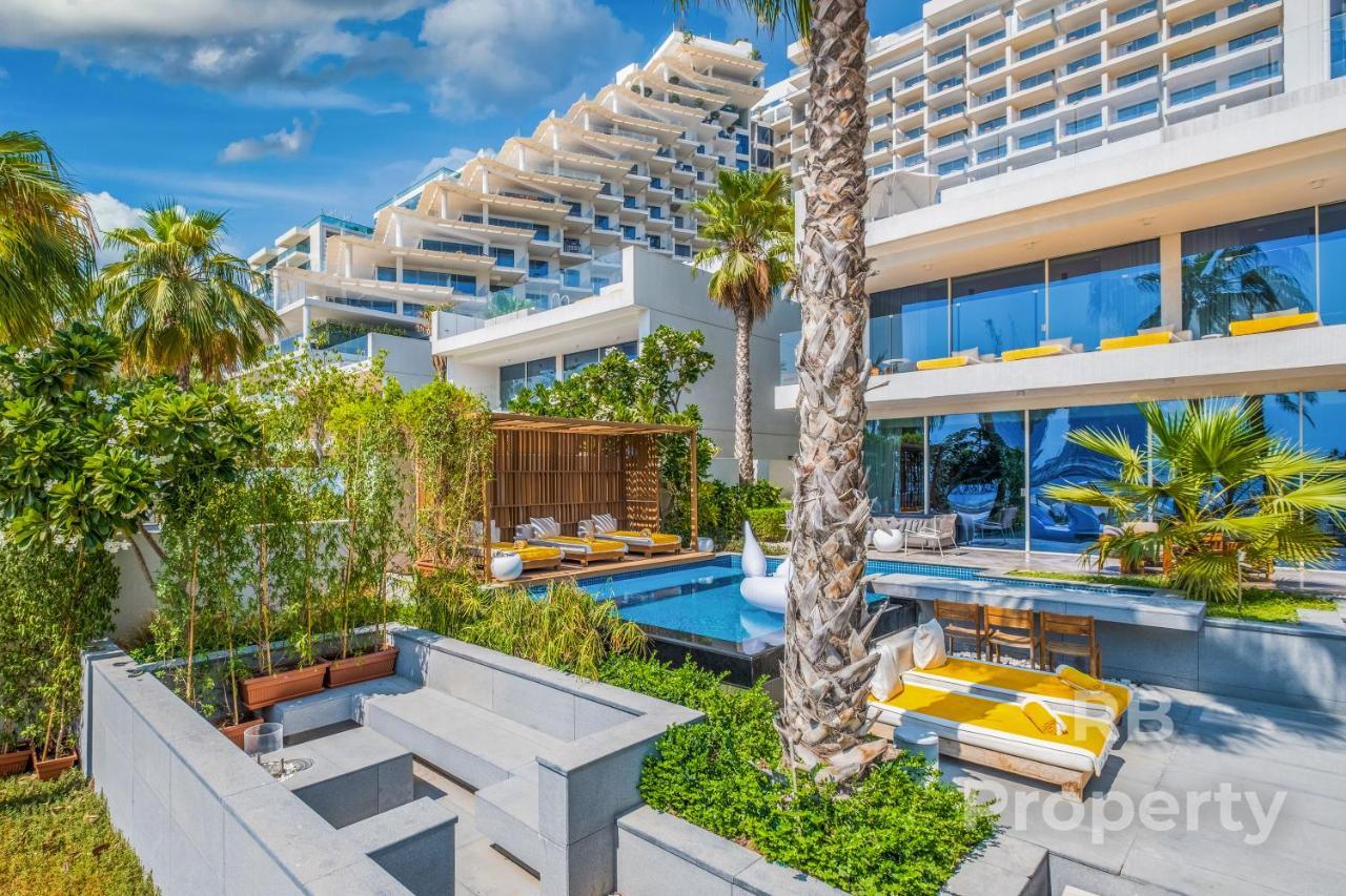 Five Palm - Three Floors, Private Pool, Jacuzzi Dubai