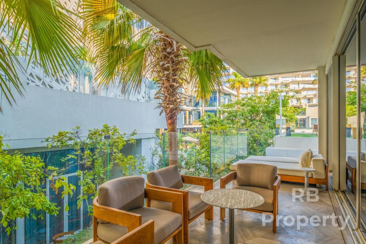 Five Palm - Three Floors, Private Pool, Jacuzzi Villa