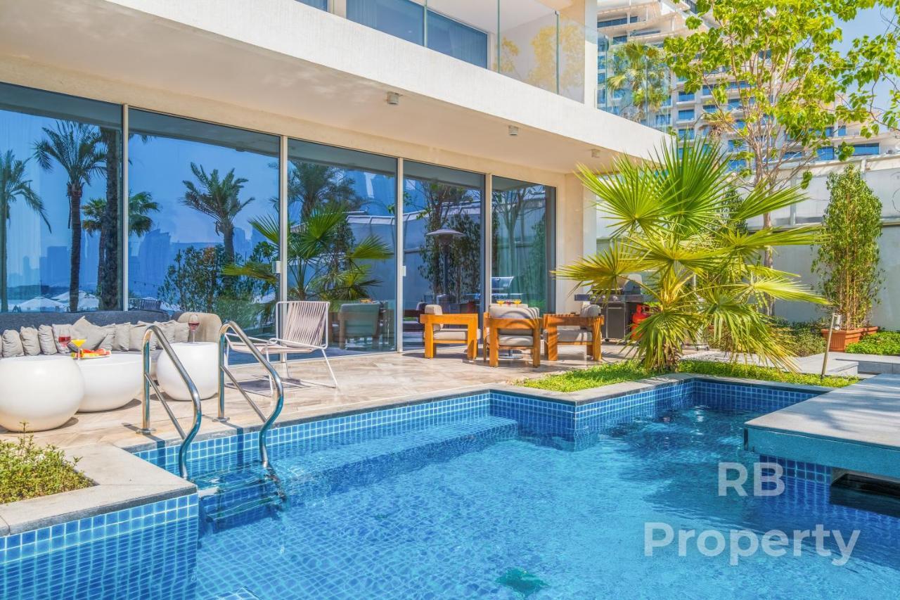 Five Palm - Three Floors, Private Pool, Jacuzzi Villa