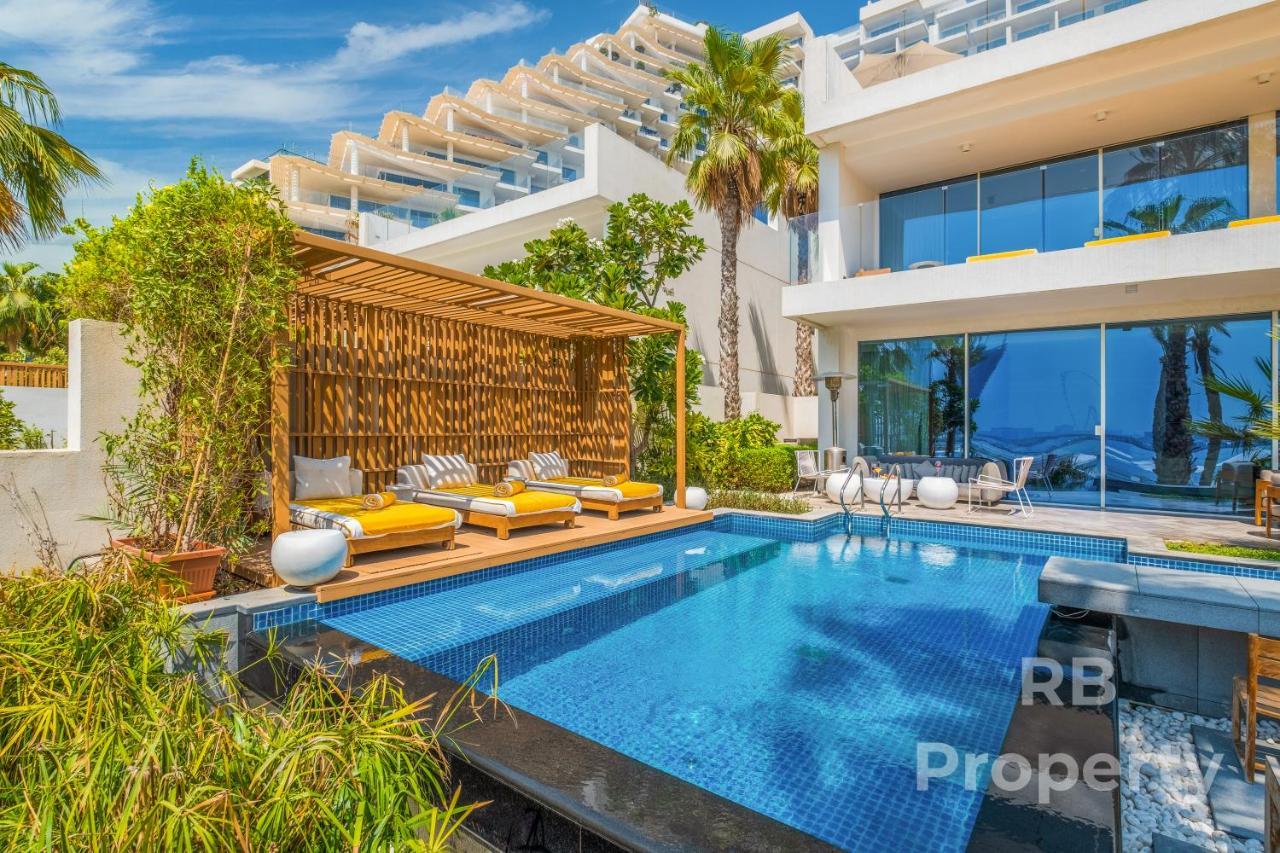 Five Palm - Three Floors, Private Pool, Jacuzzi Dubai