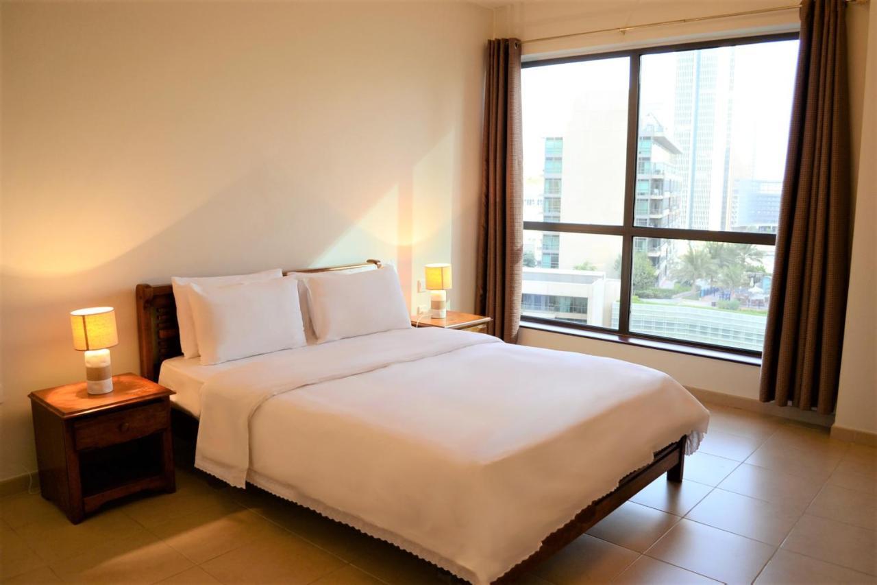 Luxury Escapes - Large 1bed With Balcony And A Great Marina View In Jbr *