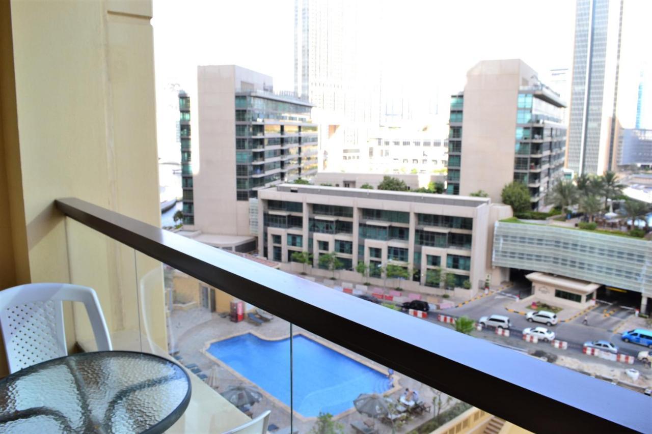 Luxury Escapes - Large 1bed With Balcony And A Great Marina View In Jbr Dubaï