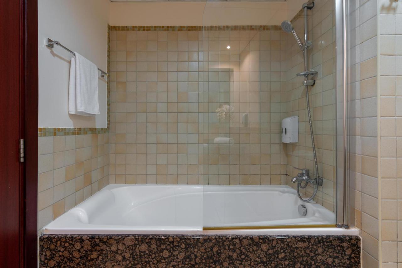 Spacious 5 Beds 3 Min From The Jbr Appartement *