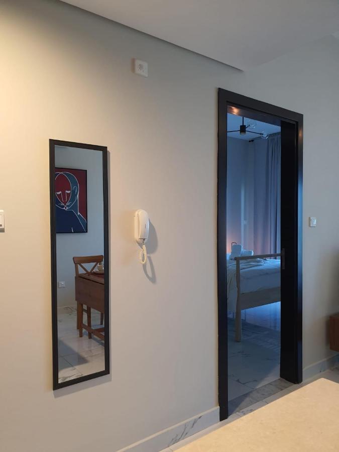 Cozy 1-bedroom In South With Pool *