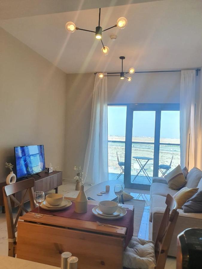 Cozy 1-bedroom In South With Pool