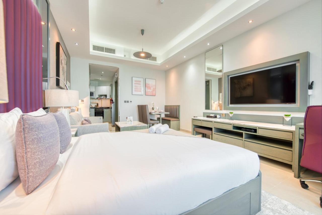 Lavish At Bayz By Danube Business Bay By Deluxe Homes * Dubai