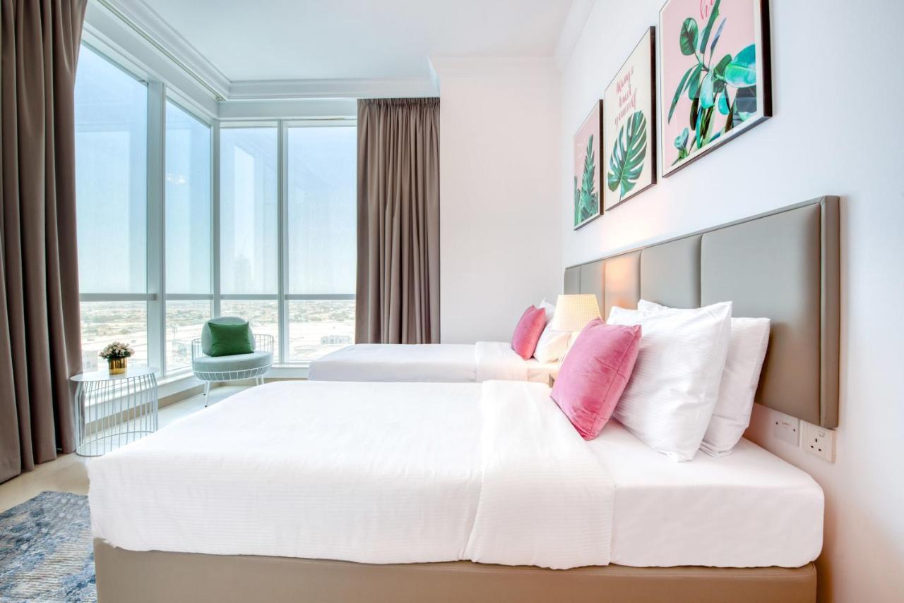 Exquisite Dubai's Urban Living In The Centre Apartamento