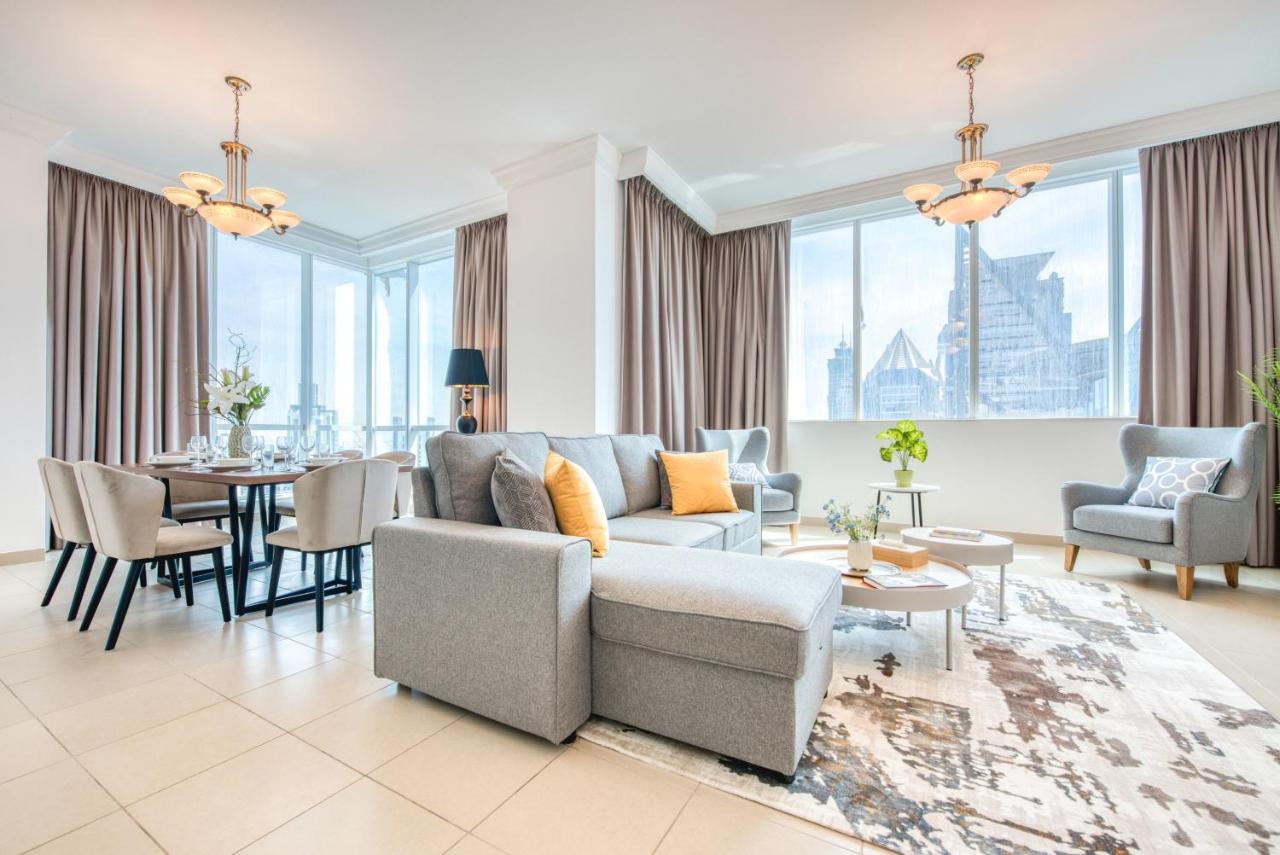 Exquisite Dubai's Urban Living In The Centre Apartamento