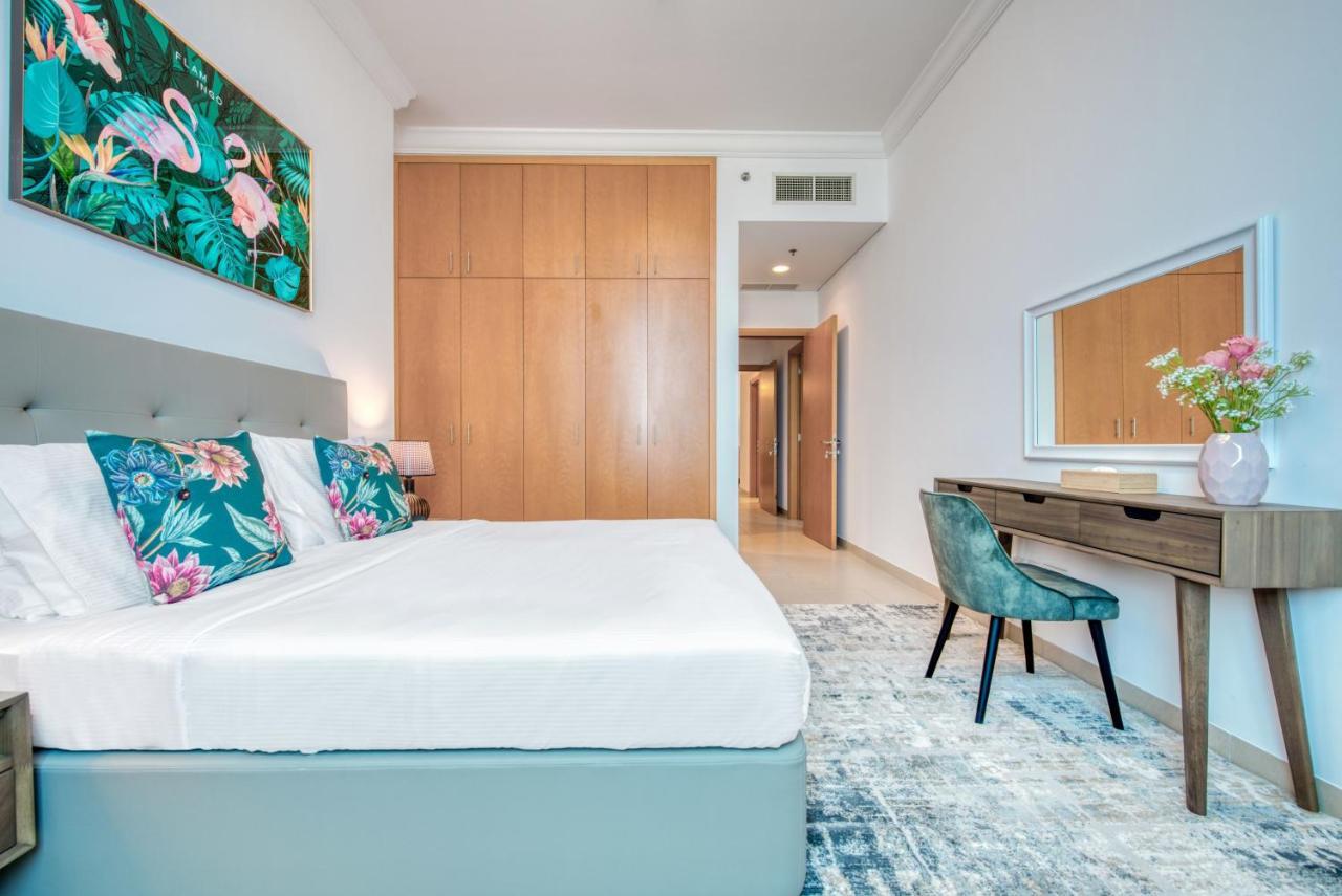 Apartamento Exquisite Dubai's Urban Living In The Centre Dubai