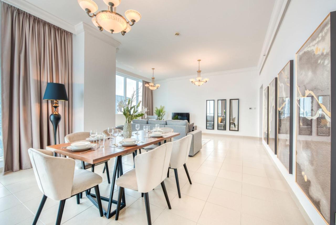 Apartamento Exquisite Dubai's Urban Living In The Centre Dubai