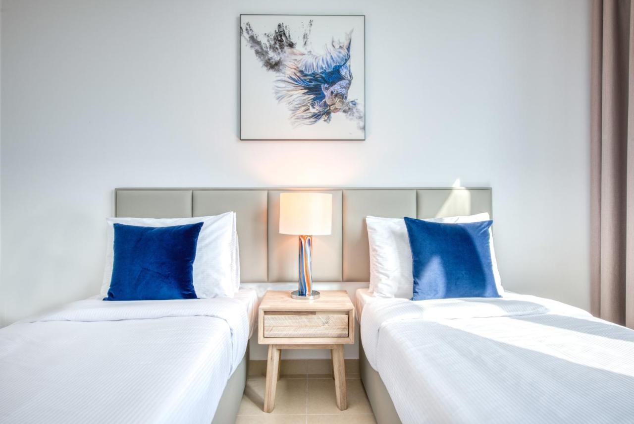 Apartamento Exquisite Dubai's Urban Living In The Centre Dubai