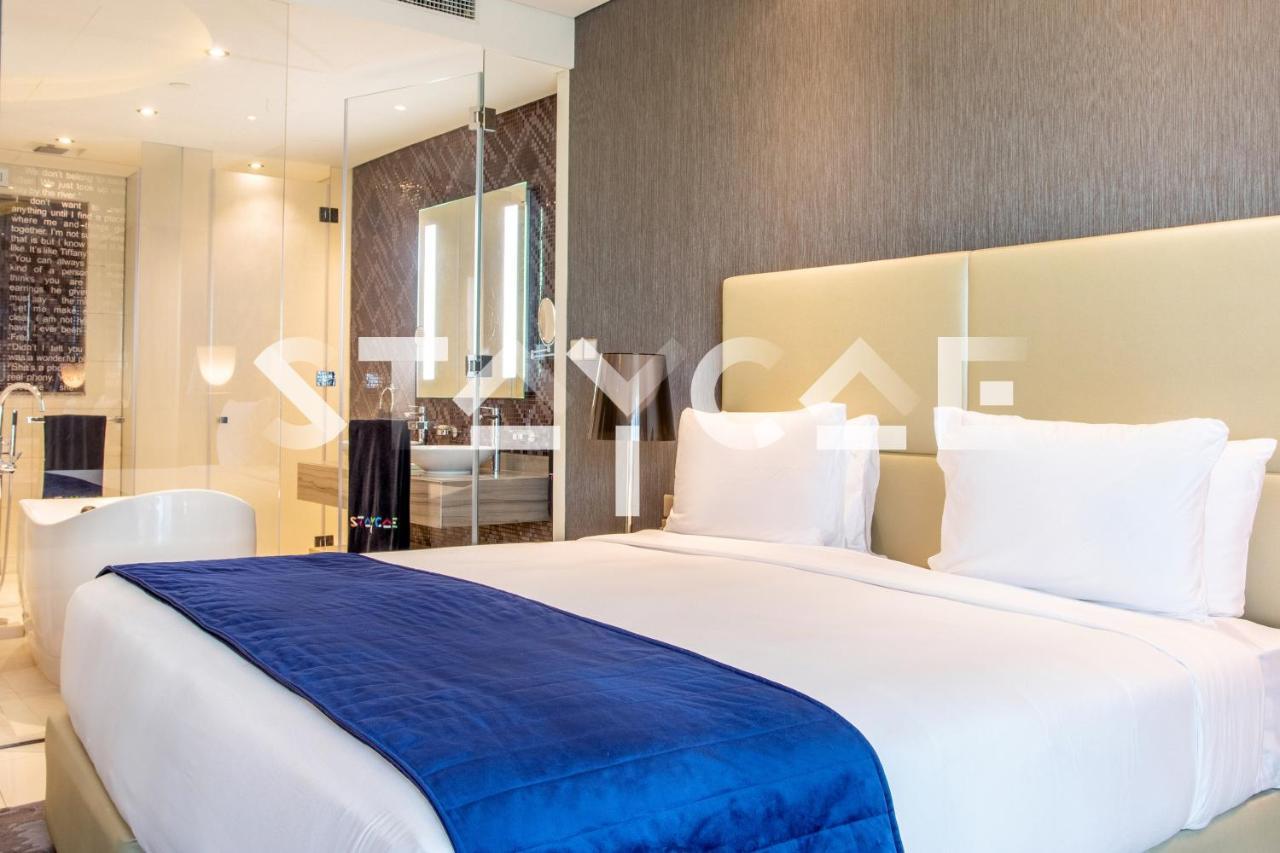 Staycae Paramount Towers Lägenhet *
