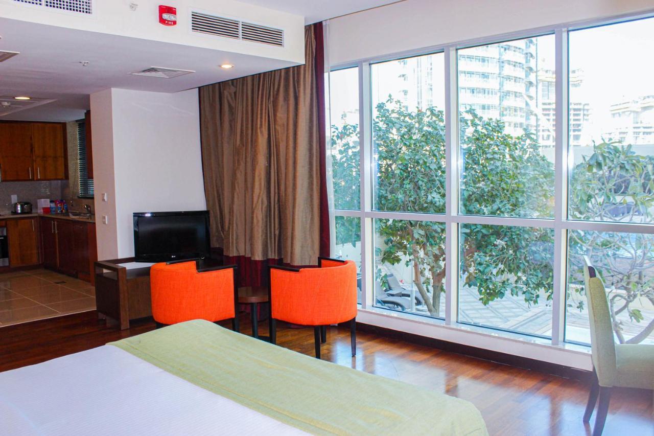 Ramada By Wyndham Downtown Dubái