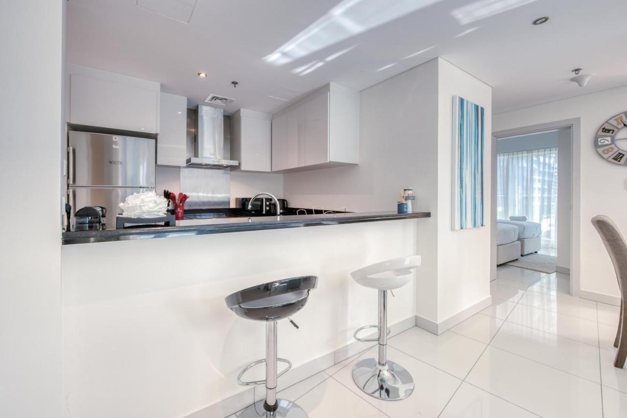 Authentic 2br At Damac Heights Marina By Deluxe Apartment