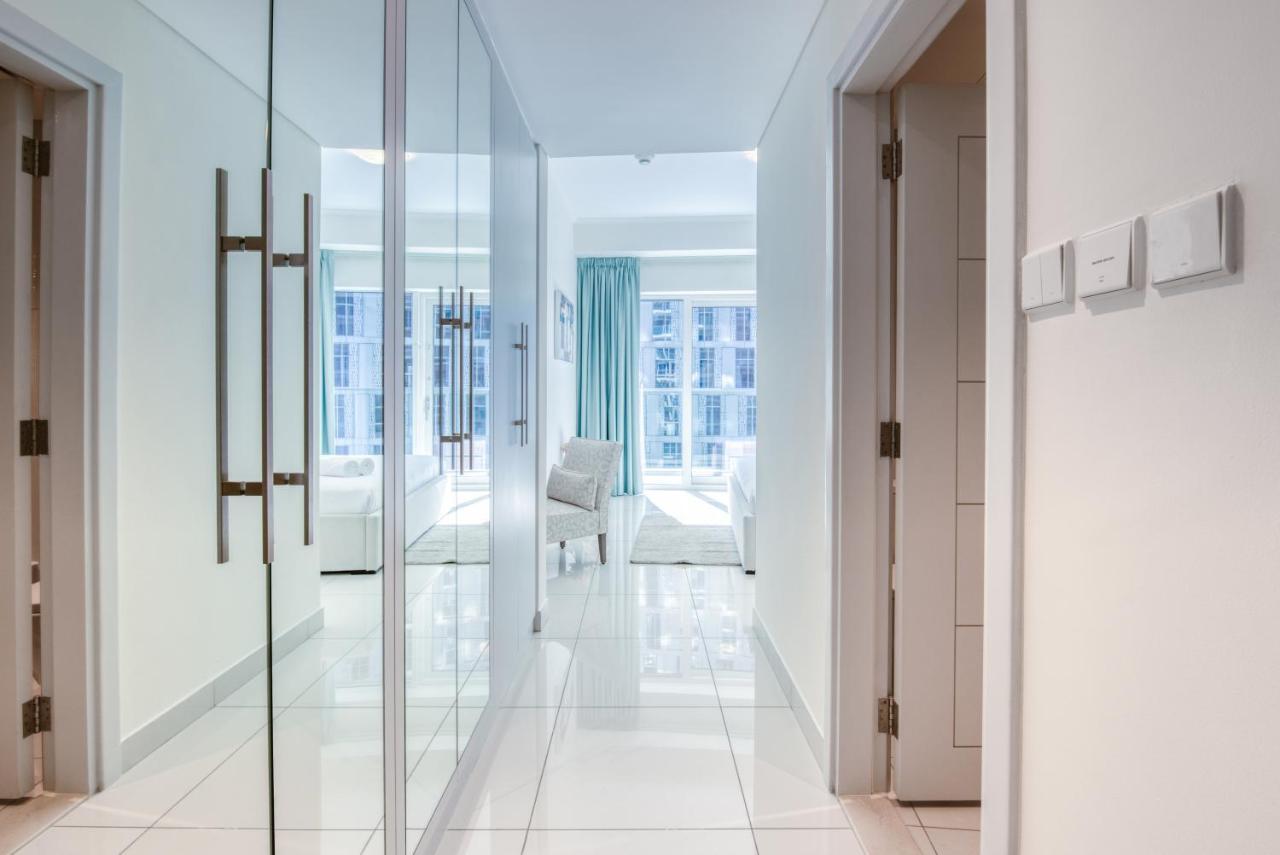 Authentic 2br At Damac Heights Marina By Deluxe Apartment Dubai