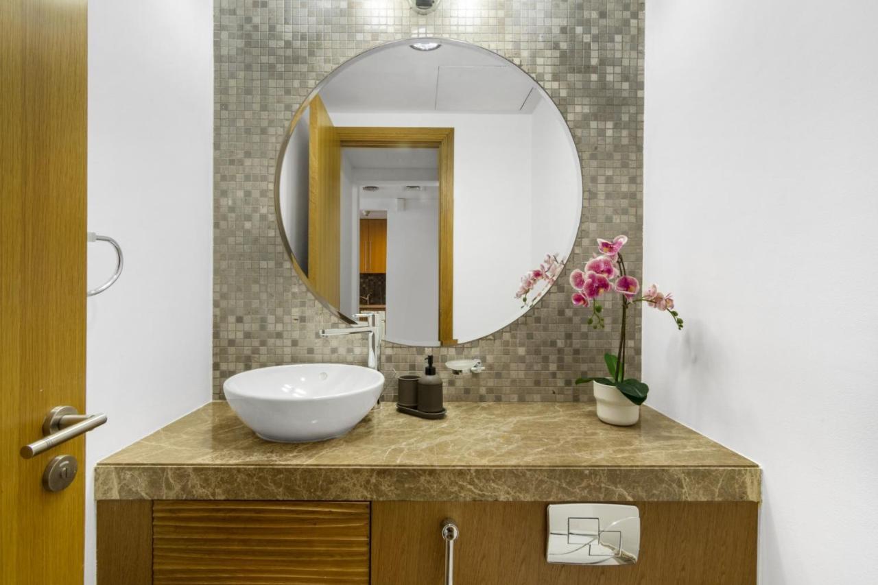 Apartment The Smart Concierge - Iris Blue Dubai