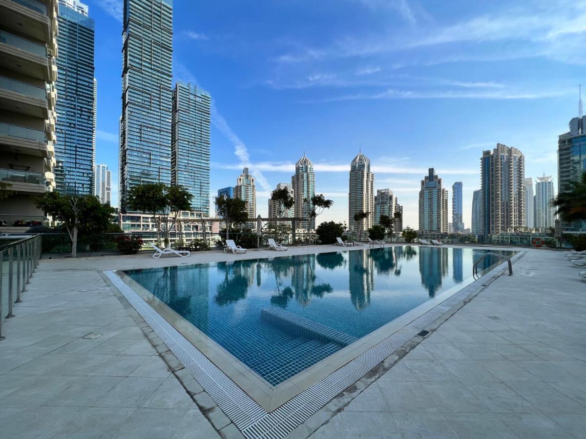 The Smart Concierge - Iris Blue * Dubai