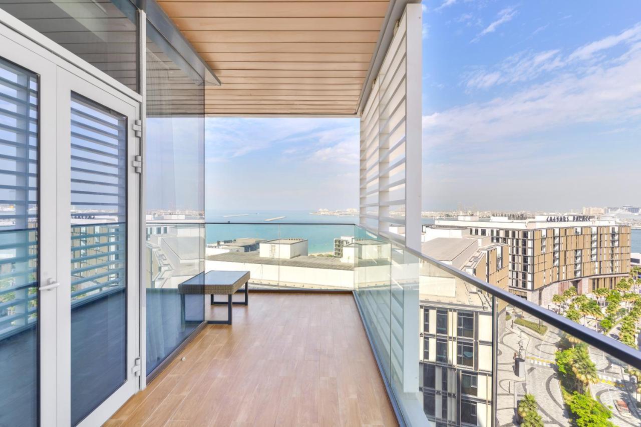Luxurious 3 Bedroom W Maidroom In Bluewaters Island Apartemen