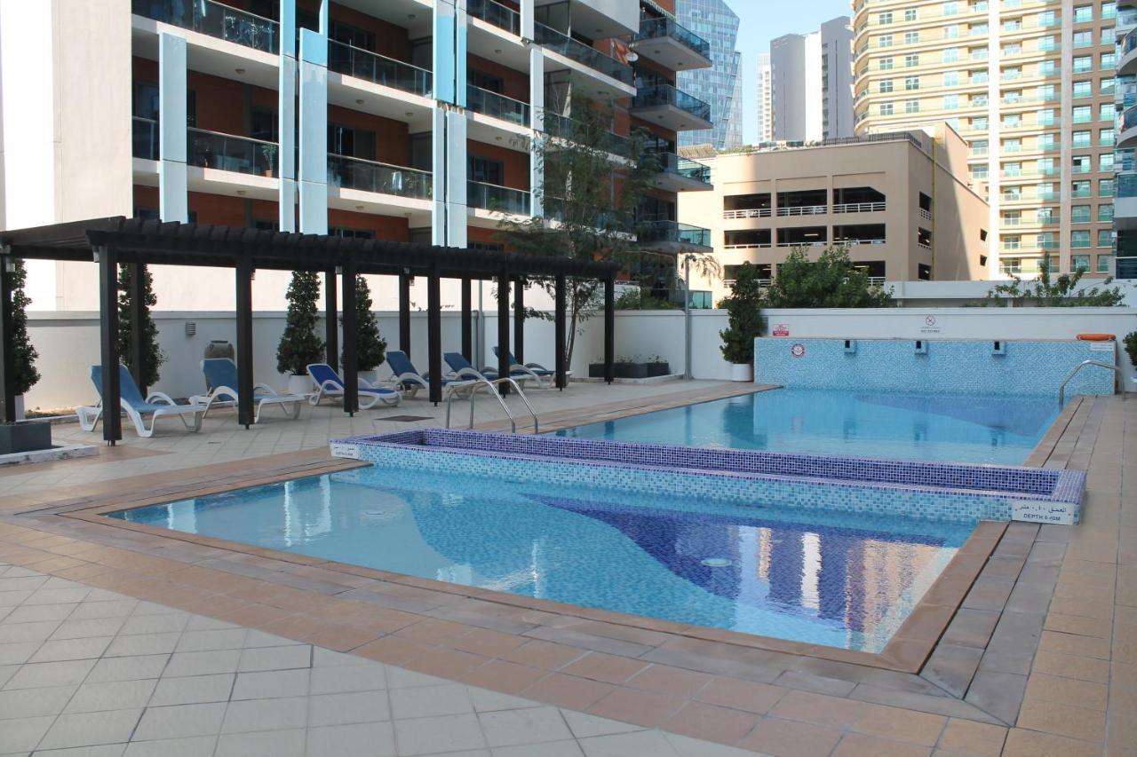 Newly Furnished One Bedroom Next To Metro & In Marina Apartament *