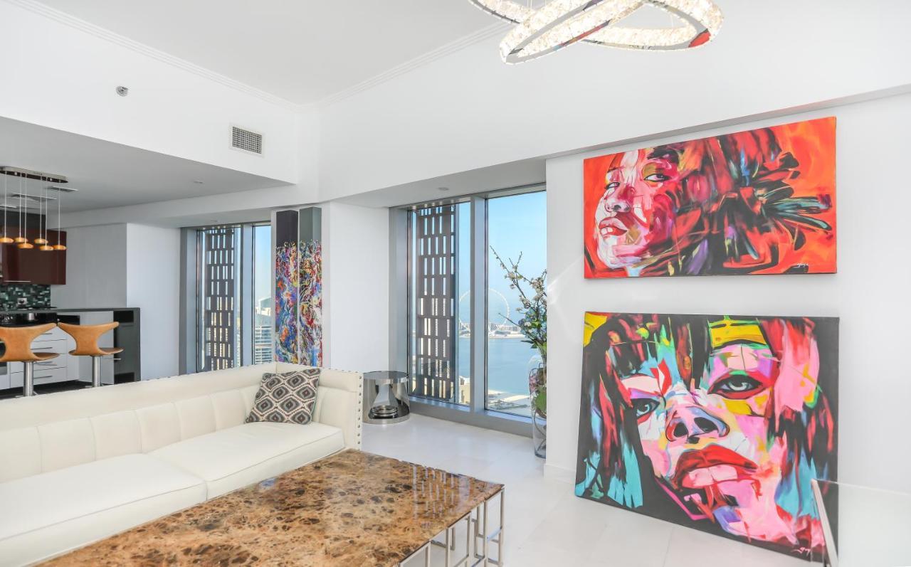 Apartamento Penthouse In Marina , Cayan Tower , Sea View Dubái