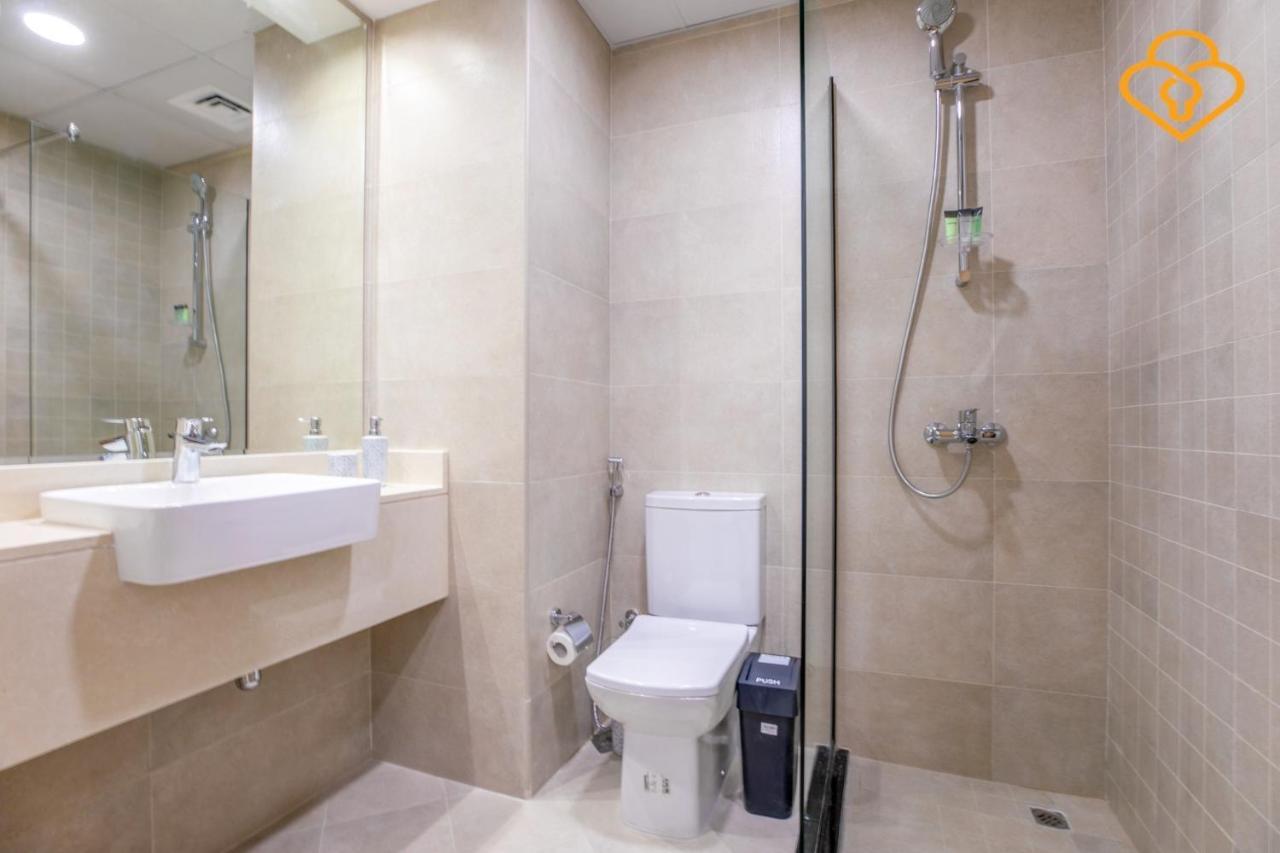 151 Residences Studios, Jumeirah Garden City, Sheikh Zayed Rd 713 Apartment *
