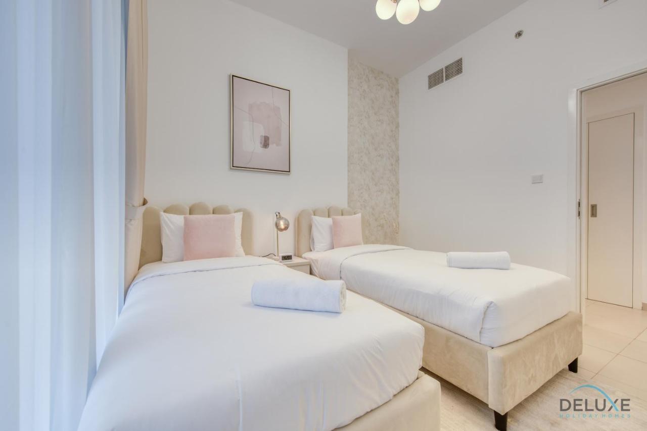 Exquisite 2br At Zahra Breeze Dubailand By Deluxe Homes Appartement Dubai