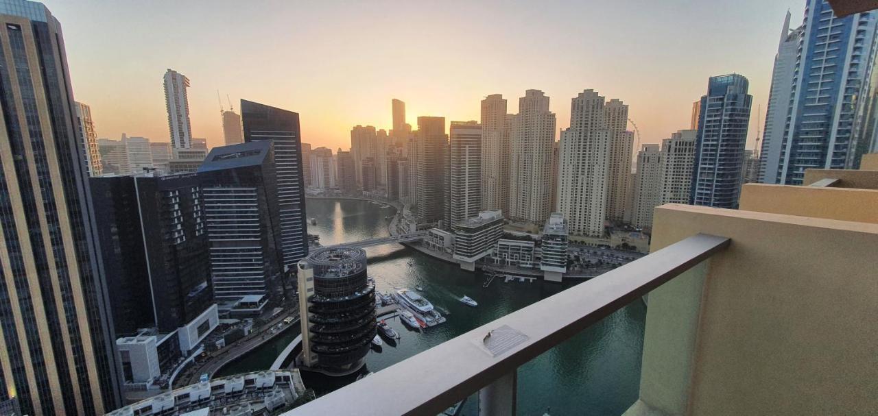 Homes By Al Ghurair - Emaar Marina Former Address Marina Residence- Apartamento