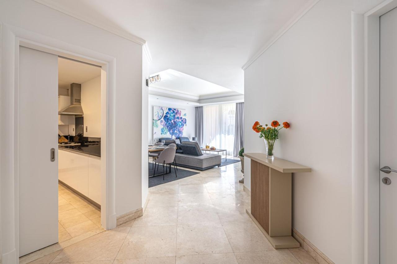 Higuests - Luxurious 1br In Palms With Private Access *