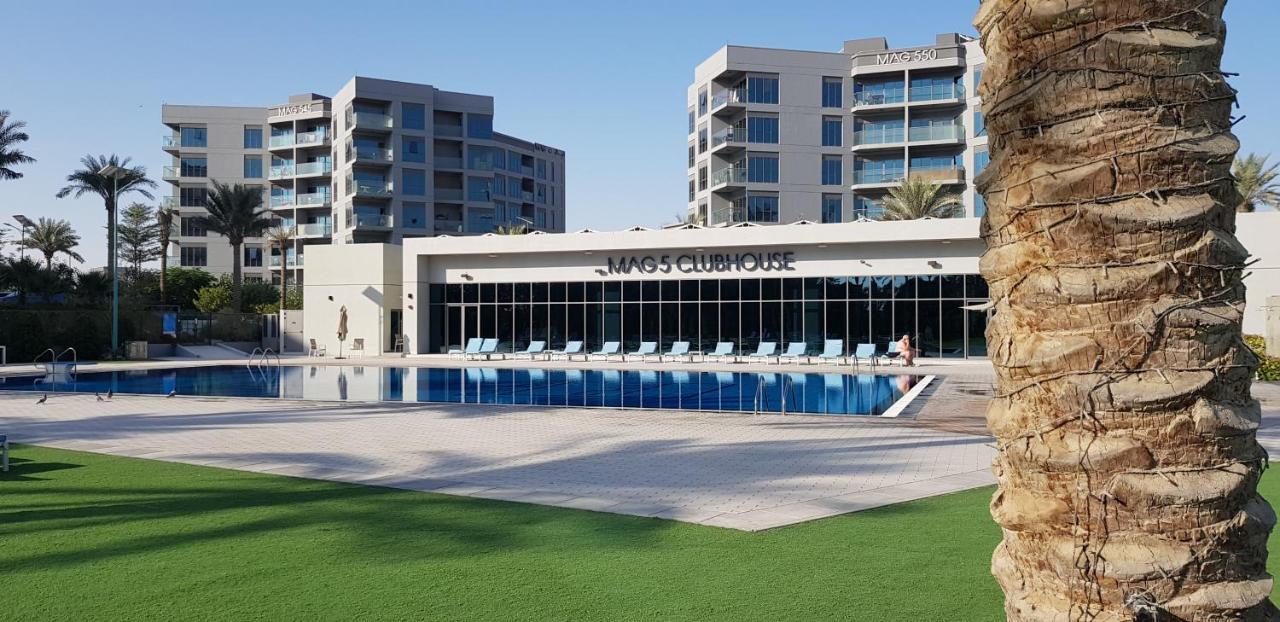 Elegant And Comfortably Furnished 2brh In A Quiet Area! Apartamento Dubái