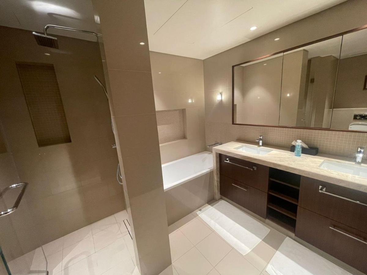 Burj Khalifa View, 3 Bedroom In Boulevard Point, Connected To Mall * Dubai