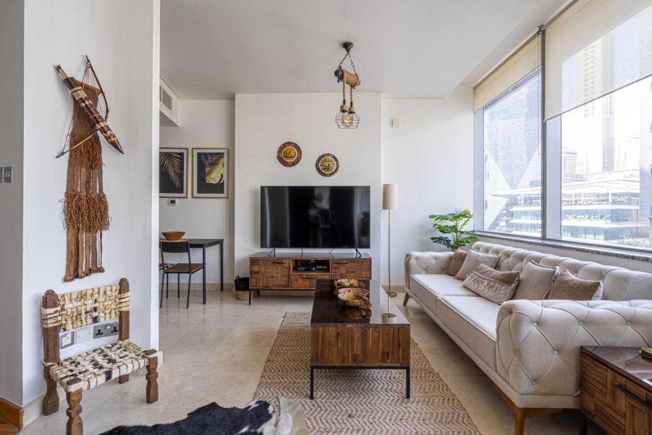 Higuests - Unique Interior With Stunning Views In Difc Apartamento Dubái