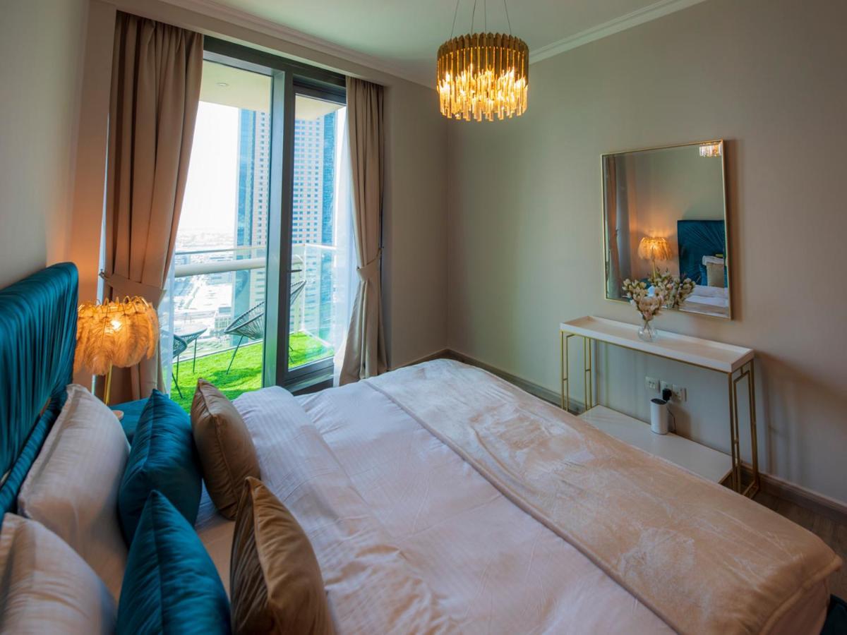 First Class 3br With Full Skyline & Sea View Lejlighed *